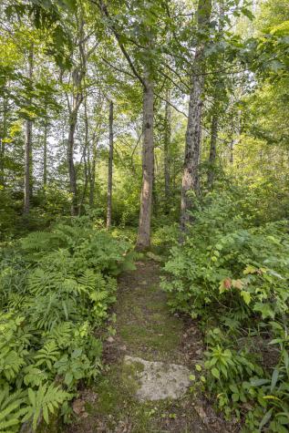 14 Bailey Lane Brunswick ME 04011