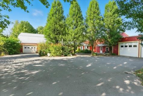 24 Fortin Drive Leeds ME 04263