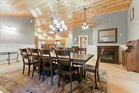 24 Fortin Drive Leeds ME 04263