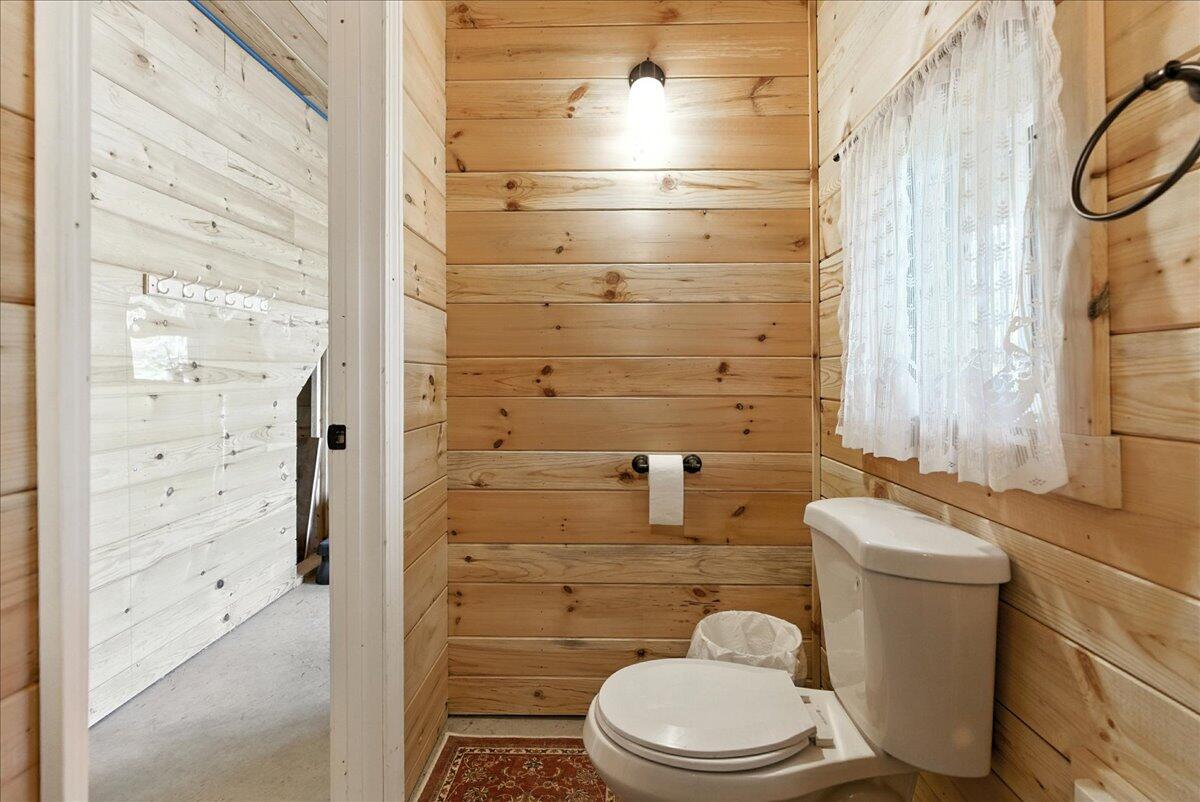 24 Fortin Drive Leeds ME 04263