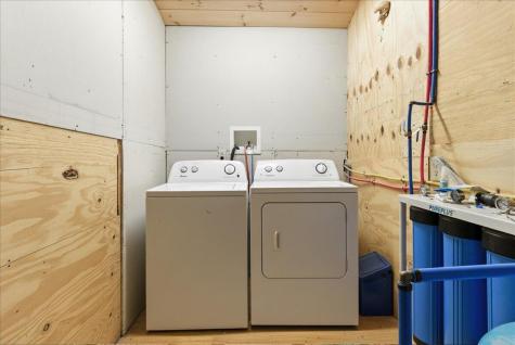 24 Fortin Drive Leeds ME 04263