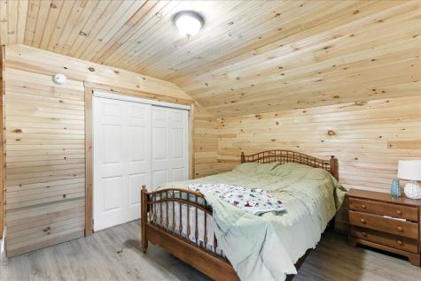 24 Fortin Drive Leeds ME 04263