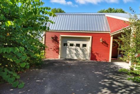 24 Fortin Drive Leeds ME 04263