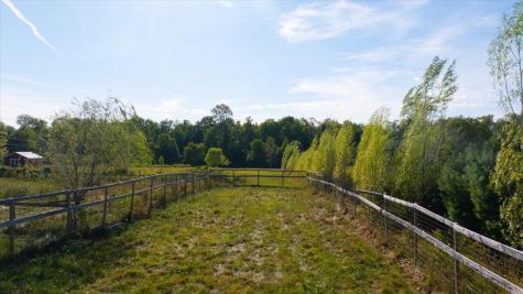 24 Fortin Drive Leeds ME 04263