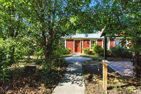 24 Fortin Drive Leeds ME 04263