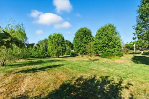 24 Fortin Drive Leeds ME 04263