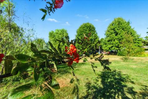 24 Fortin Drive Leeds ME 04263