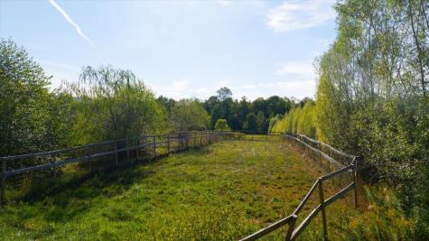 24 Fortin Drive Leeds ME 04263