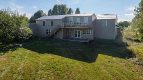 24 Fortin Drive Leeds ME 04263