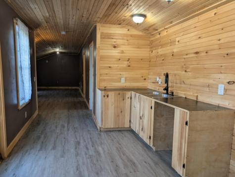 24 Fortin Drive Leeds ME 04263