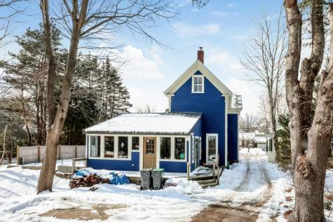 42 Brown Street Kennebunk ME 04043