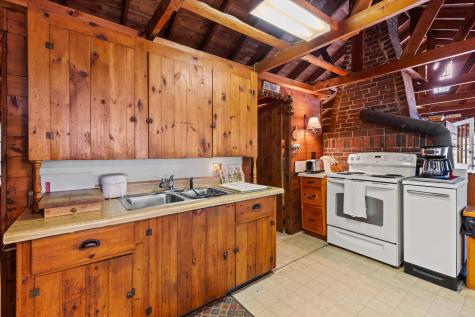 8 Golden Way New Gloucester ME 04260