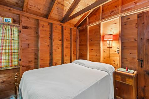 8 Golden Way New Gloucester ME 04260