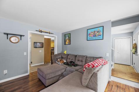 62 Heath Road Whitefield ME 04353