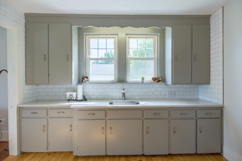 106 Middle Road Falmouth ME 04105