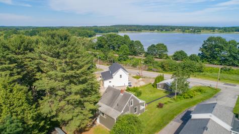 106 Middle Road Falmouth ME 04105