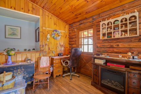 106 Aspen Avenue Oxford ME 04270