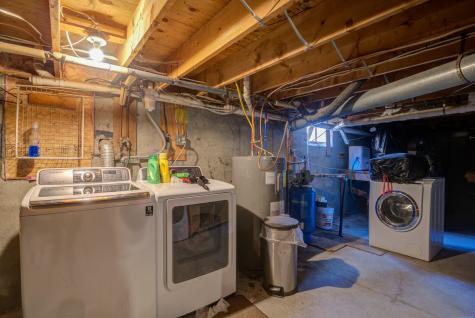 106 Aspen Avenue Oxford ME 04270