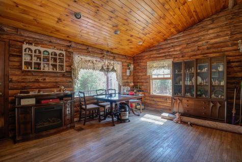 106 Aspen Avenue Oxford ME 04270
