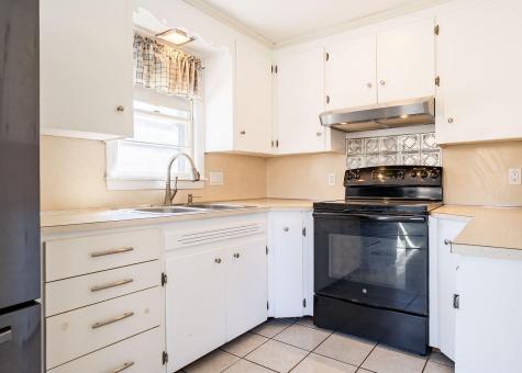 203 Gray Road Falmouth ME 04105