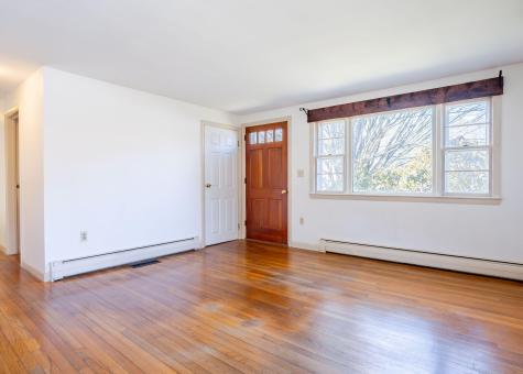 203 Gray Road Falmouth ME 04105