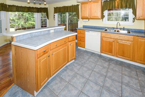 65 Teddy Bear Lane Naples ME 04055