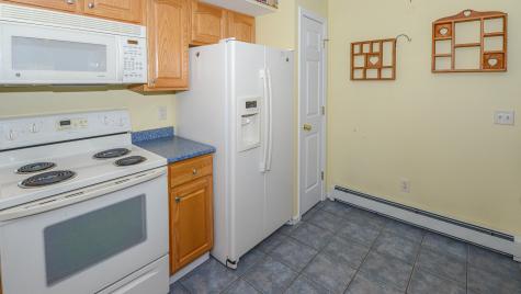 65 Teddy Bear Lane Naples ME 04055