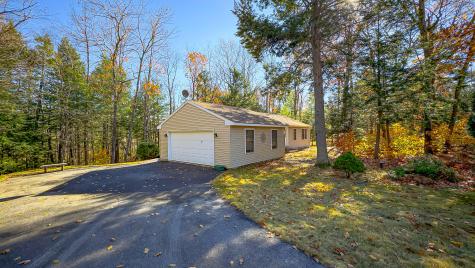 65 Teddy Bear Lane Naples ME 04055