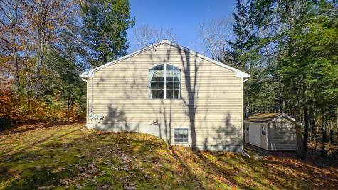 65 Teddy Bear Lane Naples ME 04055