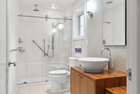 411 Lafayette Street Yarmouth ME 04096