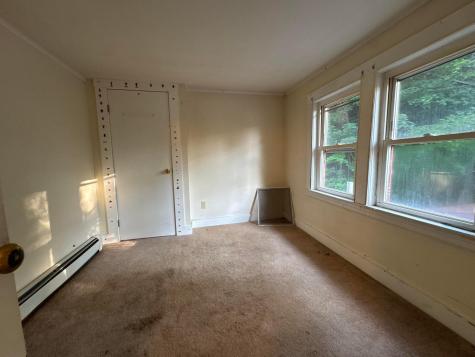 106 S Belfast Avenue Augusta ME 04330