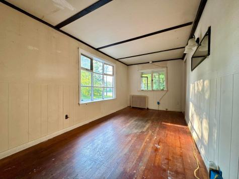 106 S Belfast Avenue Augusta ME 04330