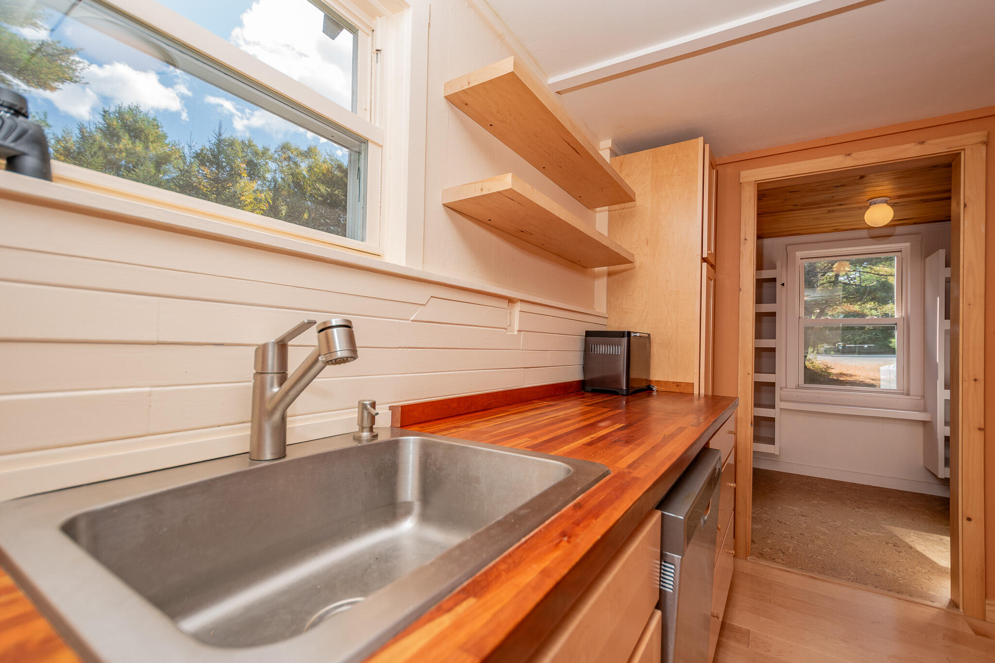 4551 Bennoch Road Alton ME 04468