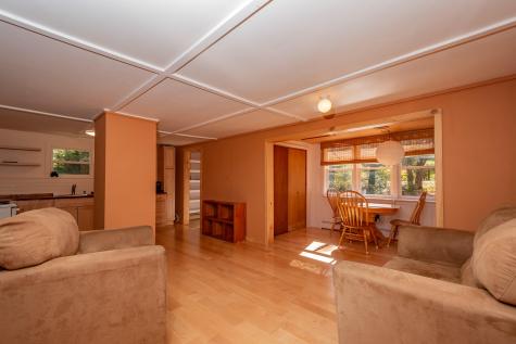 4551 Bennoch Road Alton ME 04468