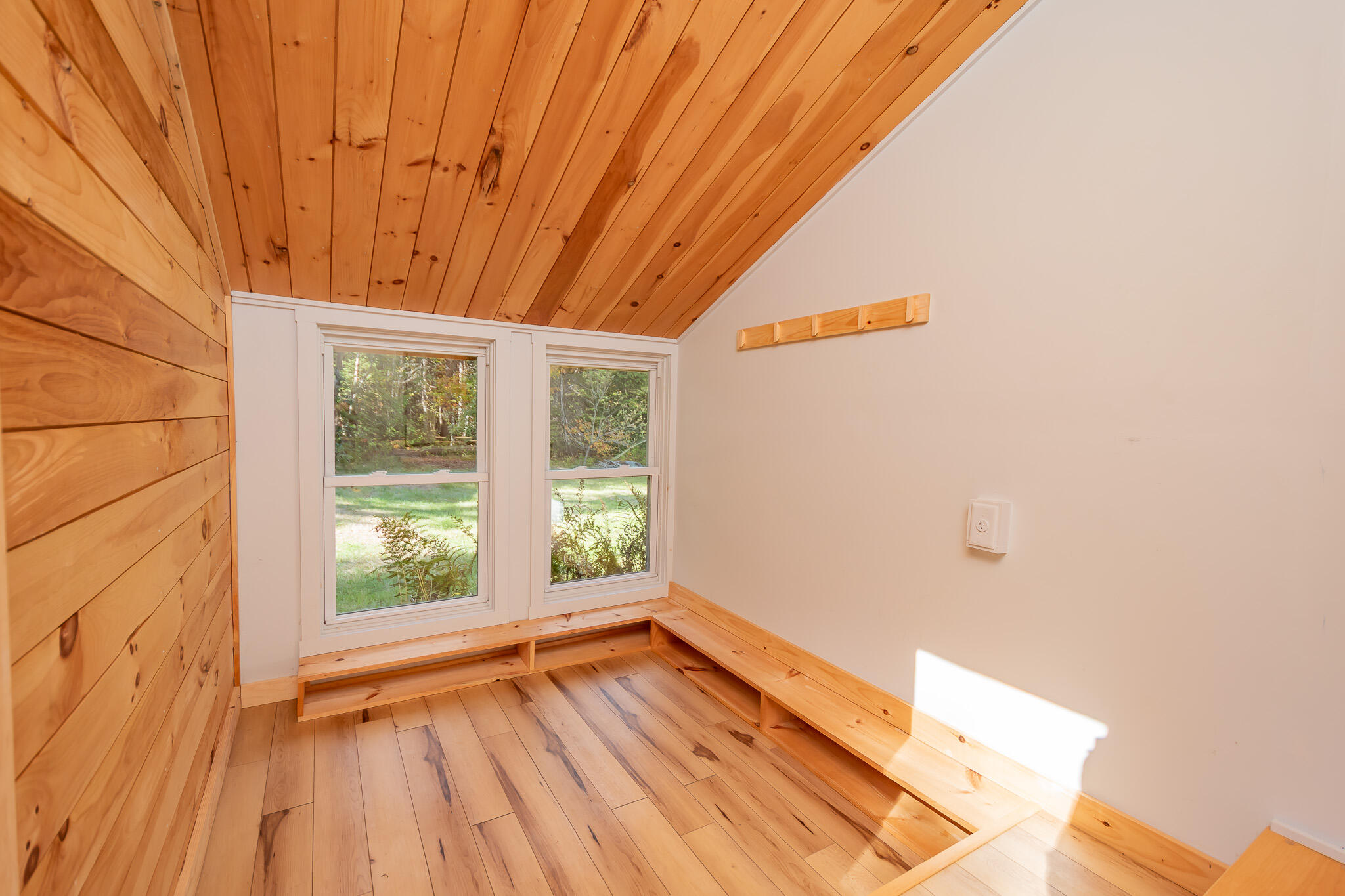 4551 Bennoch Road Alton ME 04468