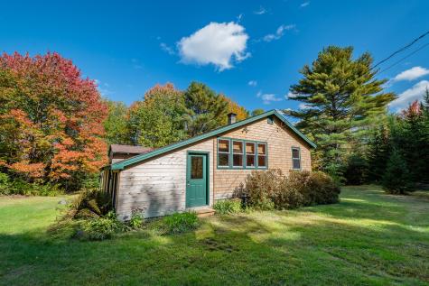 4551 Bennoch Road Alton ME 04468