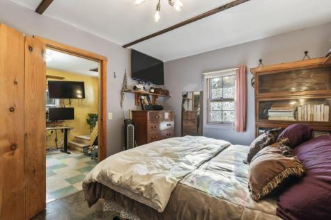 31 Sunflower Estates Rome ME 04963