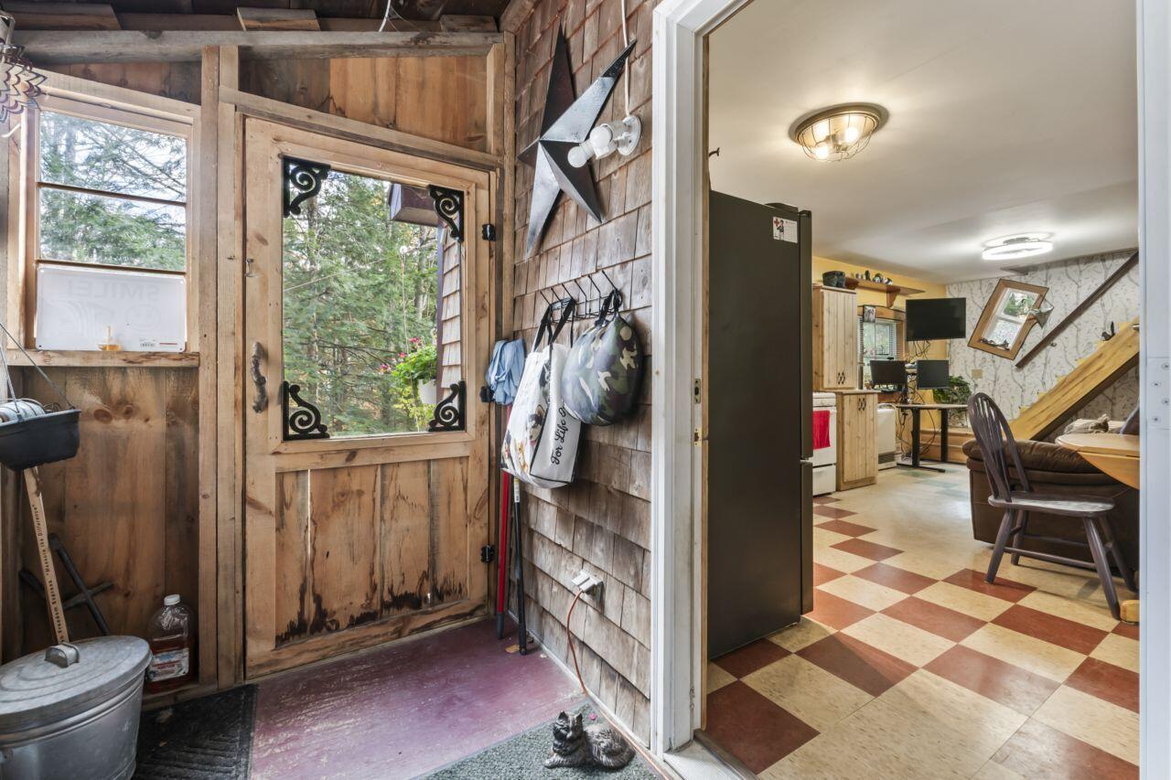 31 Sunflower Estates Rome ME 04963