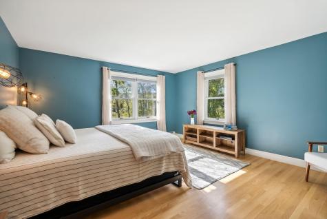 231 Spurwink Avenue Cape Elizabeth ME 04107