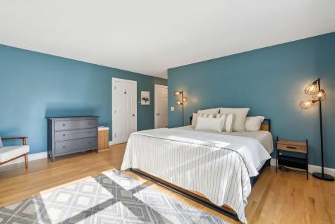 231 Spurwink Avenue Cape Elizabeth ME 04107