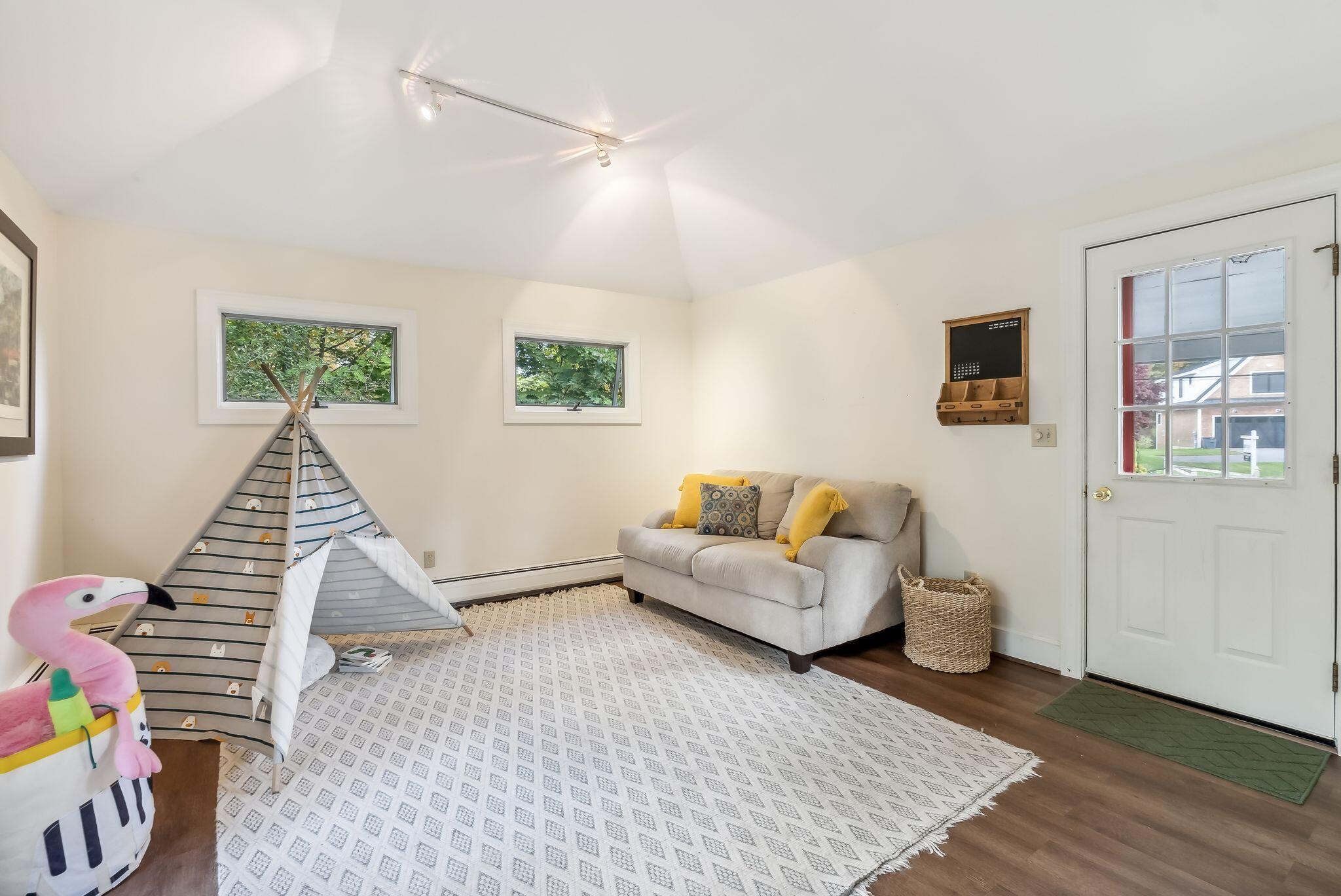 231 Spurwink Avenue Cape Elizabeth ME 04107