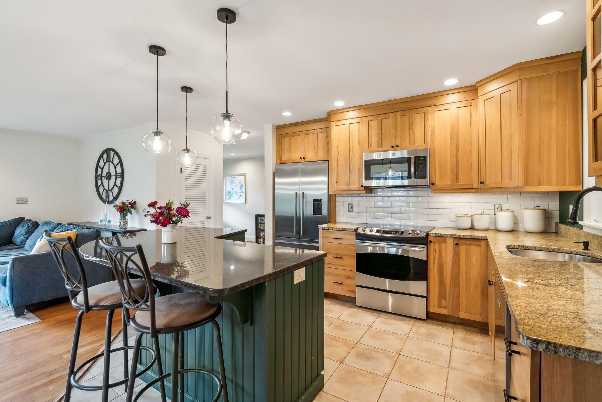 231 Spurwink Avenue Cape Elizabeth ME 04107