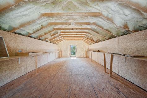 32 Whites Pond Road Palmyra ME 04965