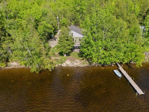 32 Whites Pond Road Palmyra ME 04965