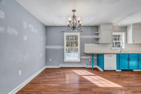 40 Harwood Road Farmingdale ME 04344
