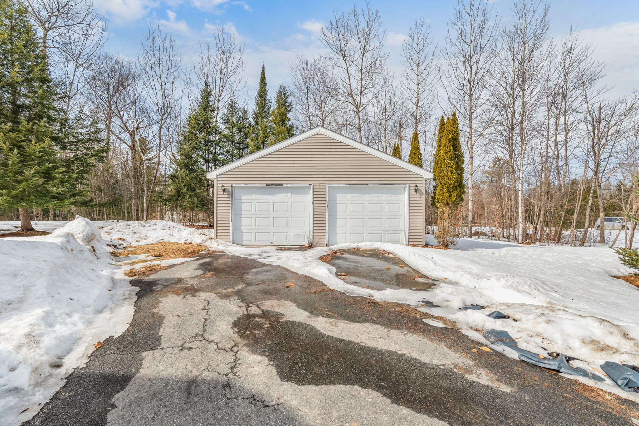 40 Harwood Road Farmingdale ME 04344