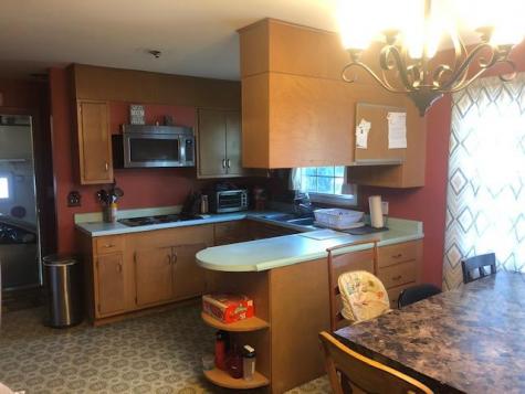 15 Ventura Street Lewiston ME 04240