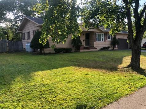 15 Ventura Street Lewiston ME 04240