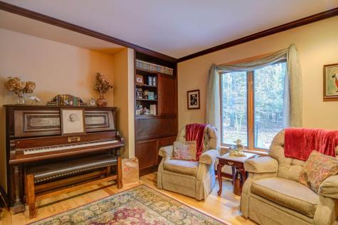 88 Black Island Road Oxford ME 04270