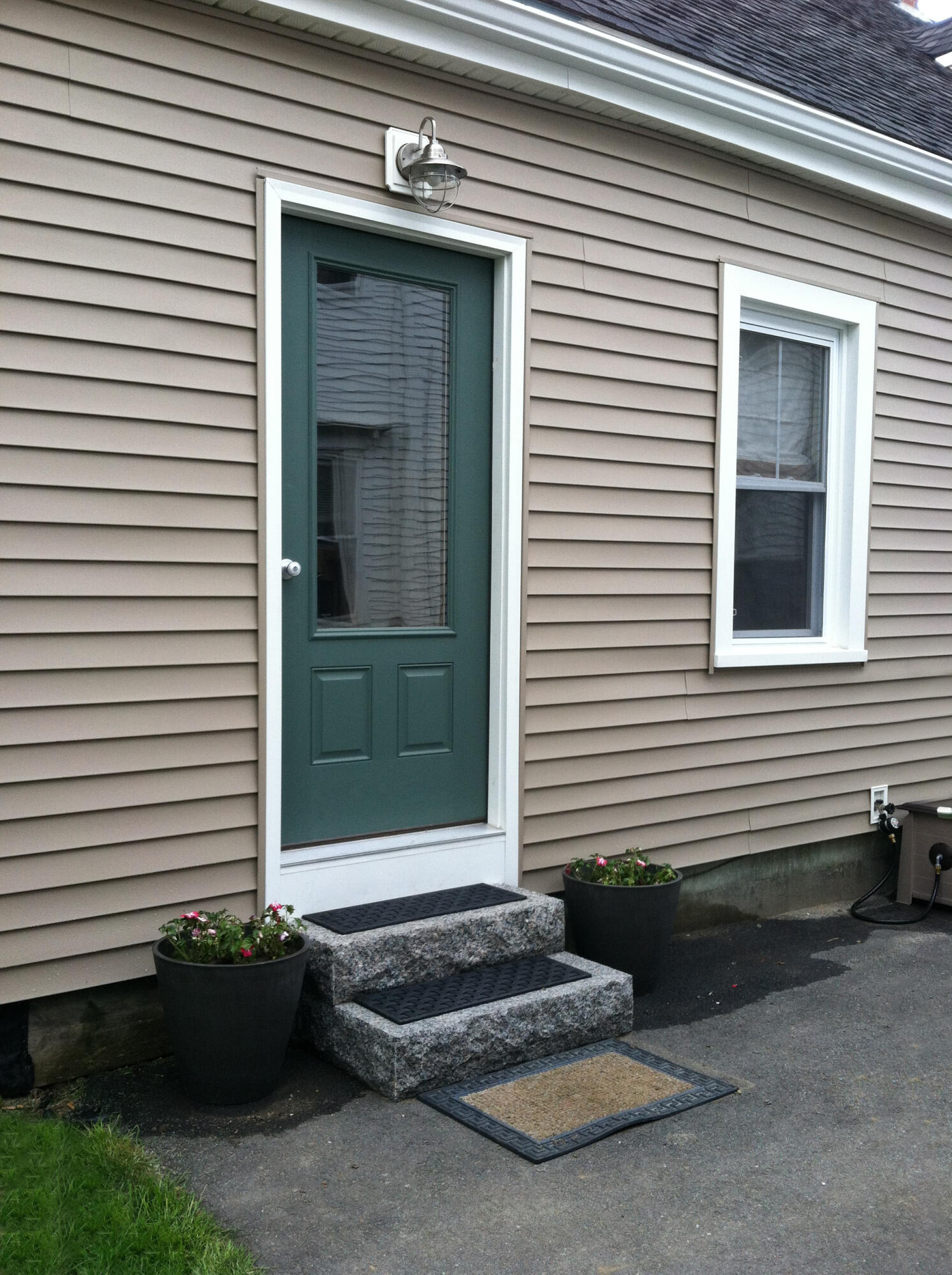 15 Wadsworth Street Thomaston ME 04861